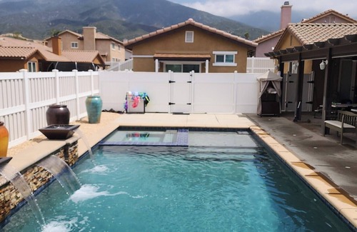 San Bernardino House | Brand New 1-bedroom house with WiFi, AC in San Bernardino near mountains