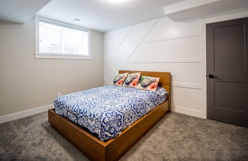 Colwood House | Brand new 1 bedroom suite