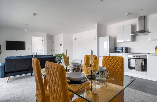 Luton Apartment | Brand New 2 Bed, 2 Bath Apartment in Luton 46
