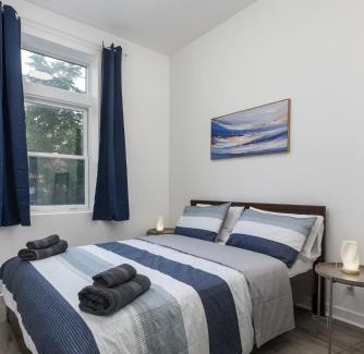 Milton Park Apartment | Brand new 2 bedroom in the heart of the city