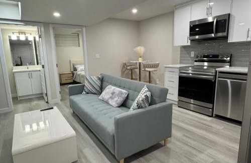 Southwest Calgary Apartment | Brand new 2 Bedrooms modern guest suite with separate entrance