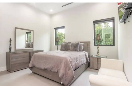 Westchester House | Brand new 3 Bed/3Bath house with heated pool in West Miami-Dade