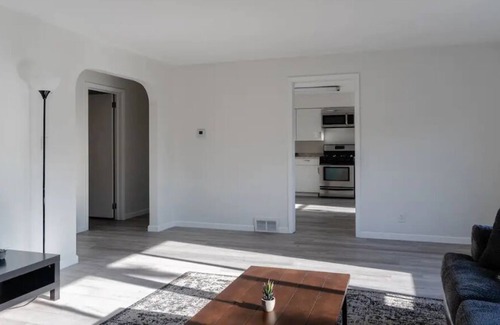 Ashtabula House | Brand new 3 bed unit near wineries, and the lake