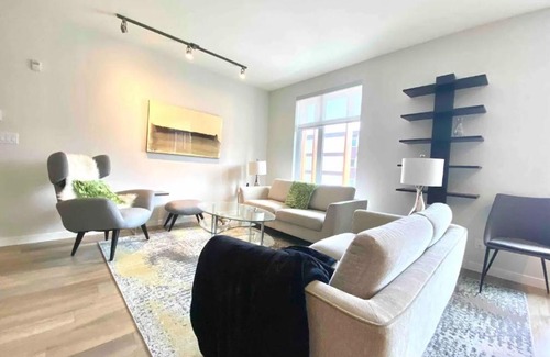 Sidney Apartment | Brand New 3-Bedroom Condo in the Heart of Sidney