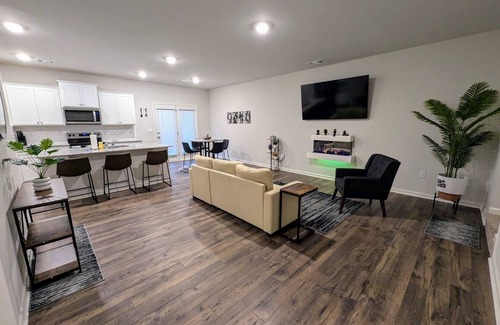 Dahlonega House | Brand new 3-bedroom townhome in Dahlonega GA