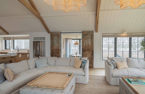 West Tisbury House | Brand New 5 Bedroom Compound With Pool and Guest House!