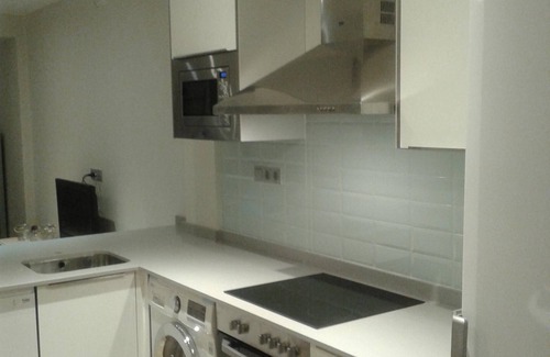 Santander City Centre Condo | Brand new apartment (2h) OPTIONAL parking