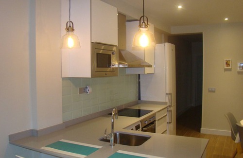 Santander City Centre Condo | Brand new apartment (2h) OPTIONAL parking