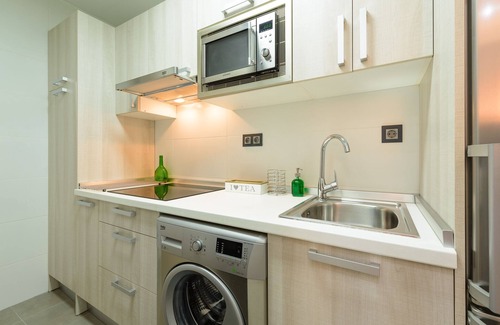 Granada City Center Apartment | Brand New Apartment in the Center. Parking & wifi