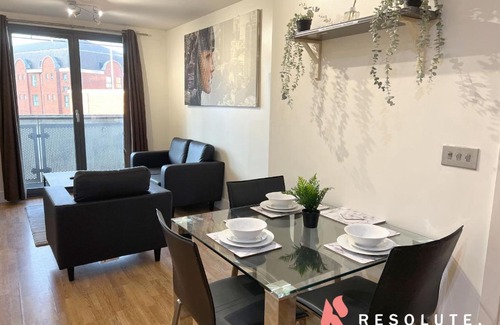 Theatreland Birmingham Apartment | Brand New Arcadian Centre One Bedroom - Balcony - Bullring
