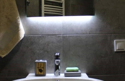 Vake Apartment | Brand new Axis Chavchavadze near Vake park