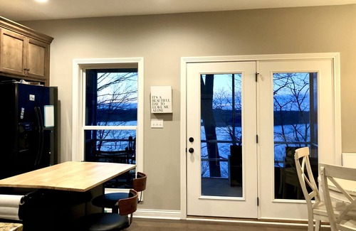 Scottsville House | BRAND NEW Bailey’s Point Paradise. A 3 bedroom 2.5 bath for multiple families!