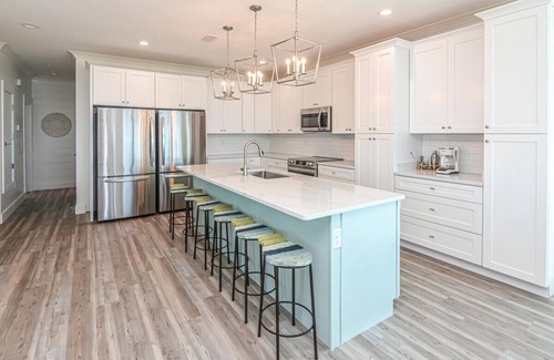 Southpointe House | BRAND NEW Beachfront House! 6 BR/6.5 NEW Beachfront Paradise!