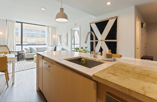 Greenpoint Apartment | Brand New Brooklyn 1.5 Bedroom in Hip Greenpoint