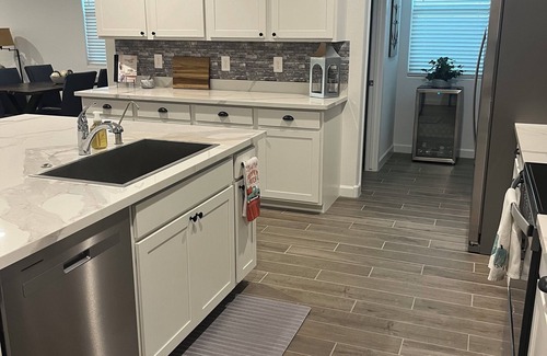 Gold Canyon House | Brand new charming 4-bedroom house with beautiful mountain views in Gold Canyon