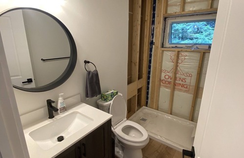 Bracebridge Cottage | Brand New Cottage on Quiet lake - 20 Minutes from Bracebridge Downtown