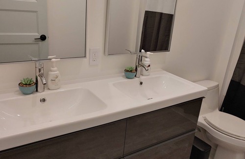 Meaford Apartment | Brand New Country View Loft with Hot Tub