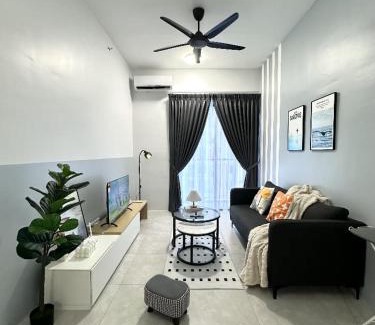 Central Seberang Perai Apartment | Brand New Cozy Apartment 4BR9Pax