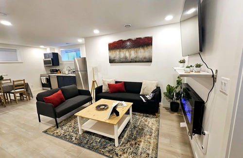 Colwood House | Brand New, Cozy, Quiet, Clean Basement Suite @ Royal Bay Close to Golf Courses