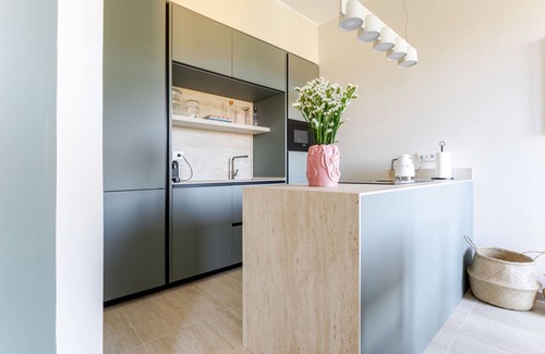 Portovenere Apartment | Brand New Design 2bedrooms/2-baths apartment in Portovenere/5 Terre - WiFi, AC