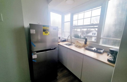 Elkins Park Apartment | Brand New Efficiency Apartment in Charming Elkins Park