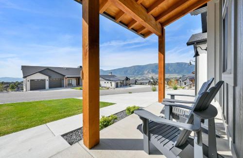Wolf Creek House | Brand NEW Entire home in Eden Utah