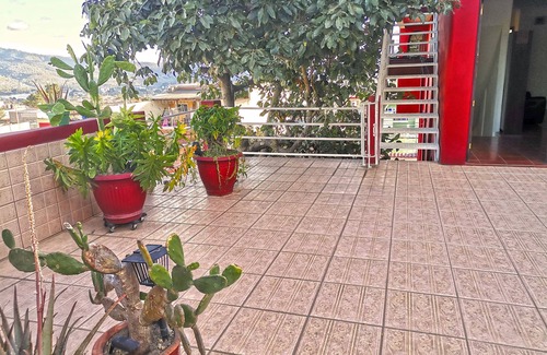 Zona 13 House | Brand New Facility Located At The South End Of The International Airport