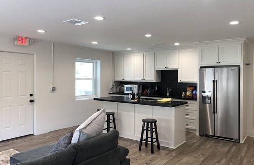 Lake Charles Apartment | BRAND NEW great view downtown apartment- Iris 3!