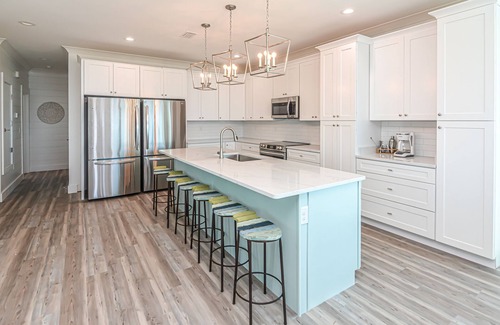 Southpointe House | BRAND NEW GULF FRONT HOME WITH A PRIVATE POOL AND AN ELEVATOR!