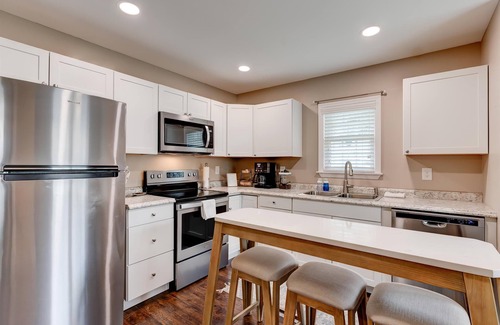 Johnson City House | Brand new home - 5 min to ETSU - Comfort & Convenience
