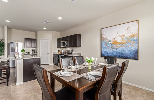 Casa Grande House | Brand New Home! Casa Grande! Near Shopping, Hiking and More.