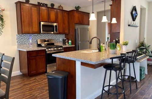Visalia House | Brand New Home Close to Sequoia/w Tub & Games