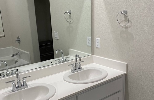 Stockton House | Brand new home located in lovely Stockton Ca