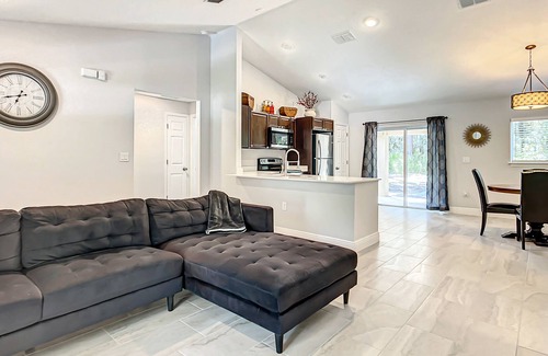 Summerfield House | Brand New Home! Minutes from Florida Horse Park, The Villages & Ocala.