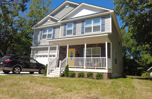 Hampton House | Brand New Home Only Minutes From The Beach!