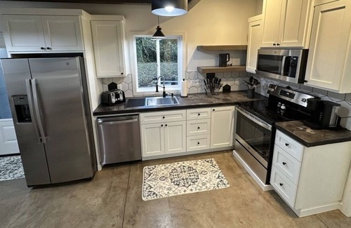 Central Area House | Brand new home. Walking distance to Capitol & close to downtown!