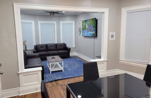 Downtown Buffalo Apartment | Brand new house in downtown with parking