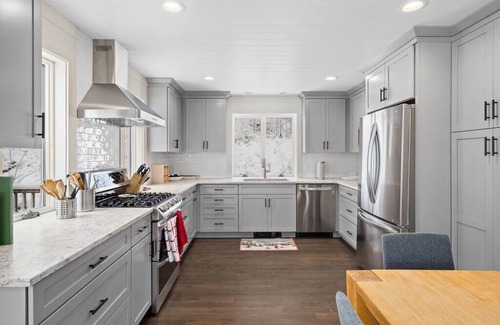 West Dover House | Brand New Kitchen & Bathrooms, close to Mt Snow!