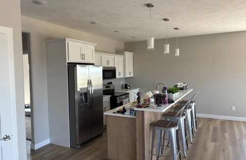 Crofton Cabin | Brand new lake house with panoramic view overlooking Lewis and Clark Lake.