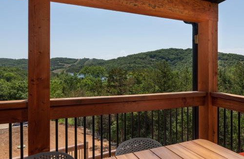 Hollister House | Brand New! Lake View with Arcade Game Room! Fully stocked kitchen!