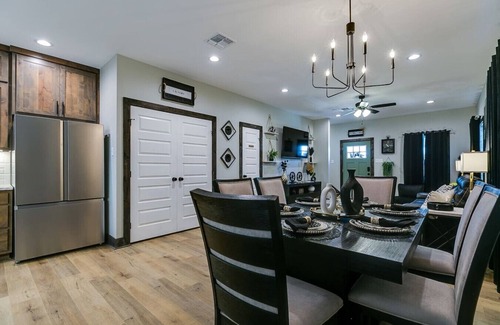 San Angelo House | Brand New! Luxe Haven/2 BR-2.5BA