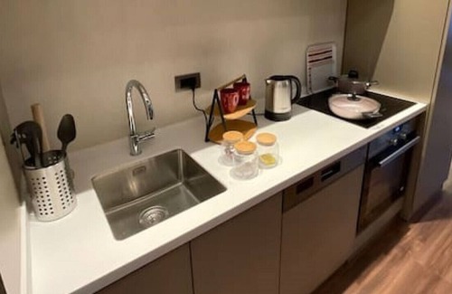 Mahmutbey Apartment | Brand-New Luxurious Studio near Mall of Istanbul