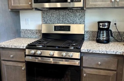 Ventura County House | Brand new Luxury 4 bedroom home close to the beach