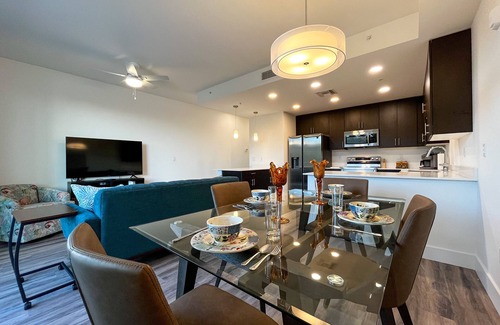 North Trail Condo | Brand new luxury condo downtown with resort style amenities