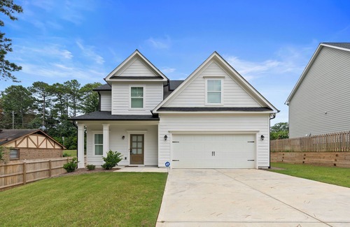 Athens House | Brand-New Luxury Home Near UGA!