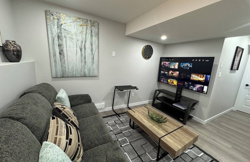 Saskatoon House | Brand new luxury suite