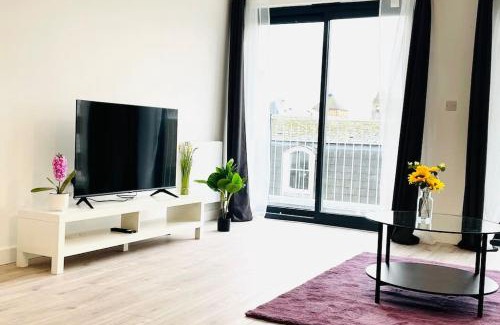 Southend-on-Sea Apartment | Brand New Modern 1-Bedroom Flat