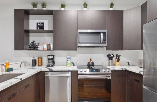 Saint Roch House | Brand New Modern 3br in Gentilly