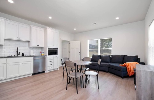 Tulsa House | Brand New Modern Getaway on Private Land!