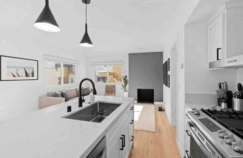 El Porto House | Brand New Ocean-View Beach Home Steps to the Sand!